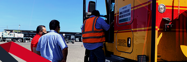 Operadores con entrenamiento en prevención de robo de mercancias y manejo de ,ateriales IMO 